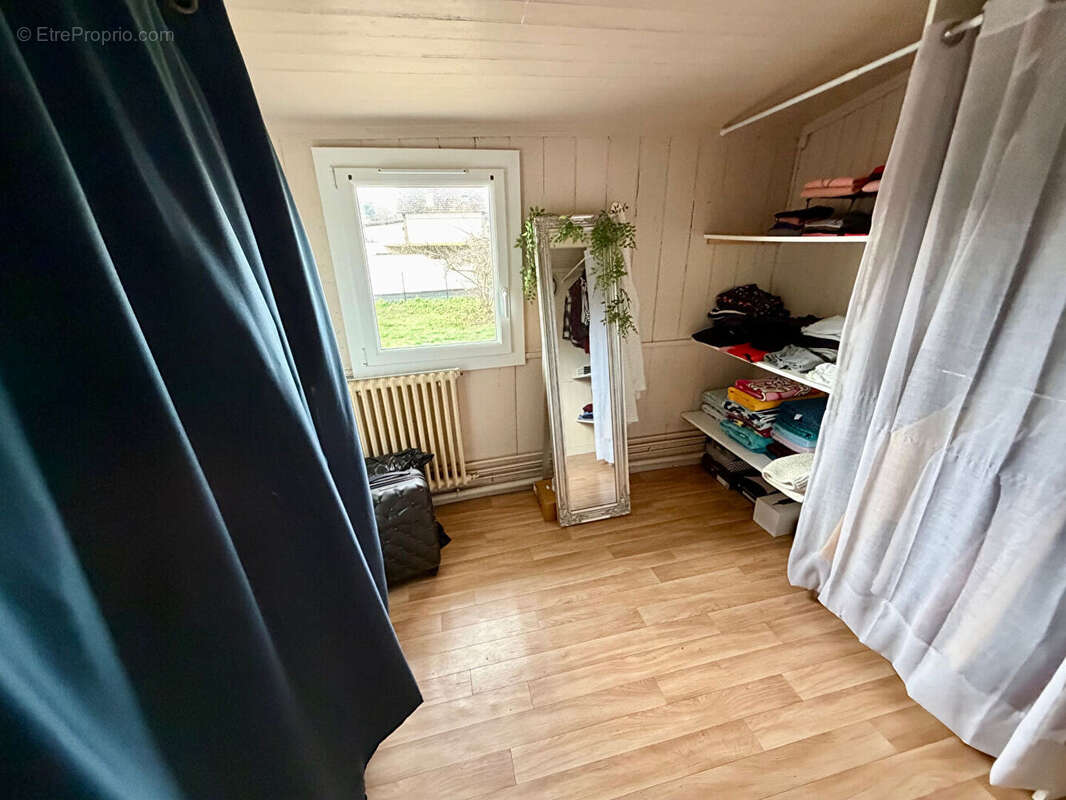 Maison à BONNIERES-SUR-SEINE