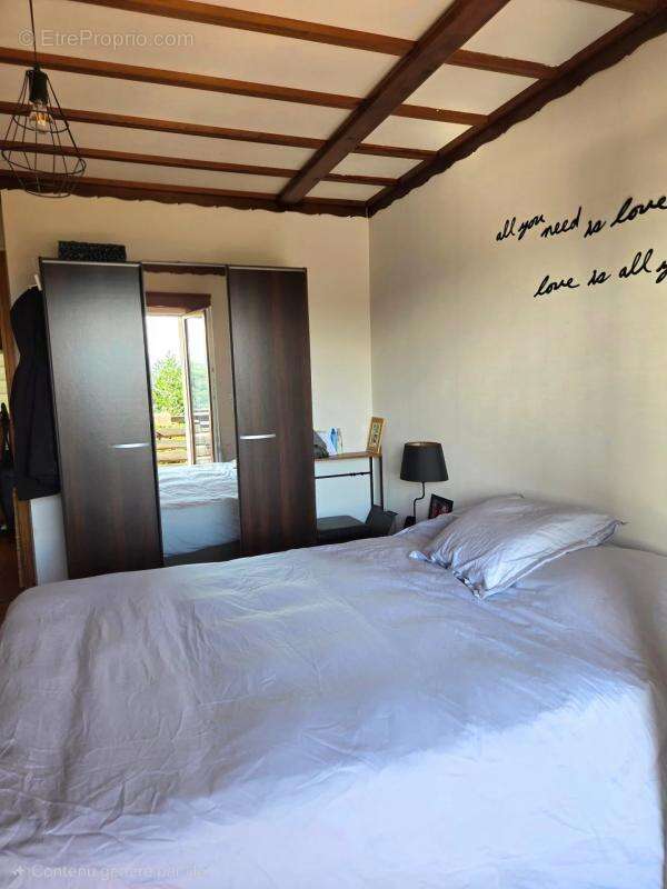 Appartement à MONNETIER-MORNEX