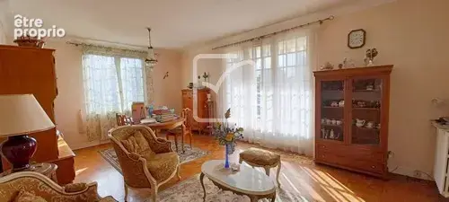 Gramat : maison contemporaine a vendre a deux pas des commerces, dans un quartier rresidentiel sur 1261 m2 de - photo 10