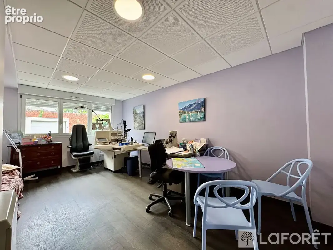 Local professionnel Epinal 91.56 m2 - photo 4