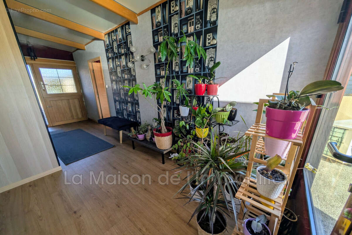 Maison à PONT-DE-L&#039;ARCHE