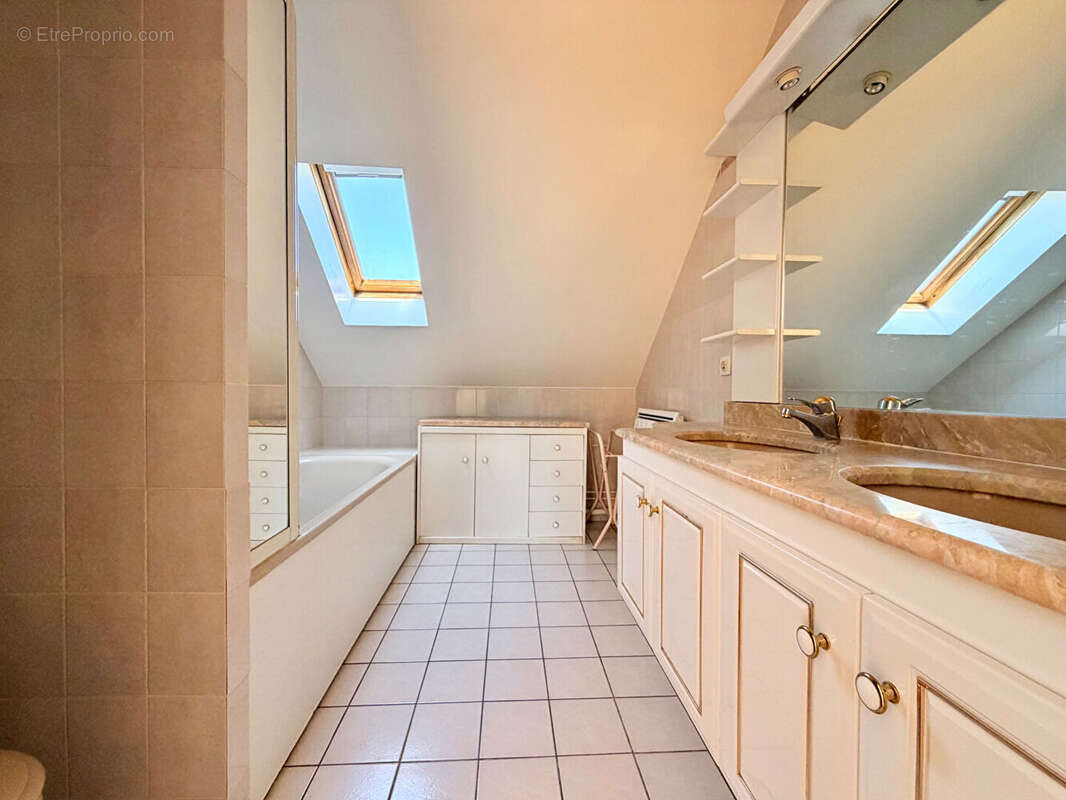 Appartement 93m² à nanterre - photo 6