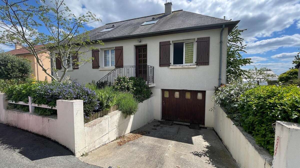 Maison 103 m² à Marcille-La-Ville  - photo 2