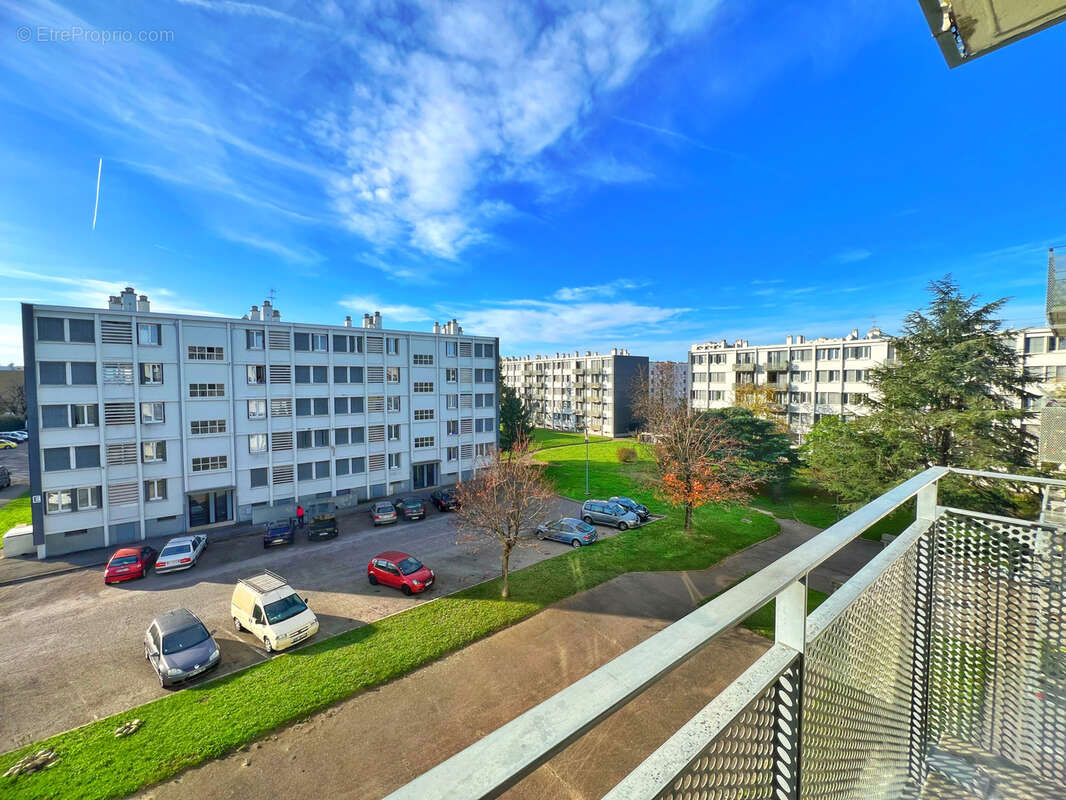 Appartement à SAINT-PRIEST