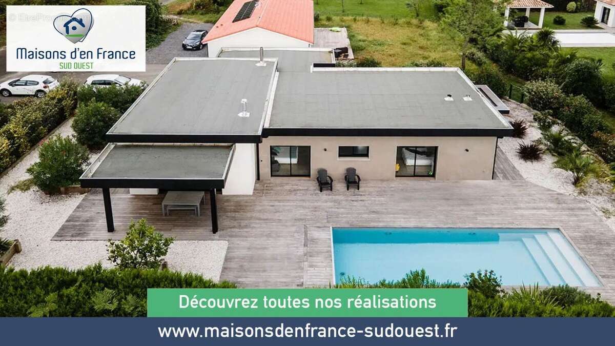 Terrain à HAGETMAU