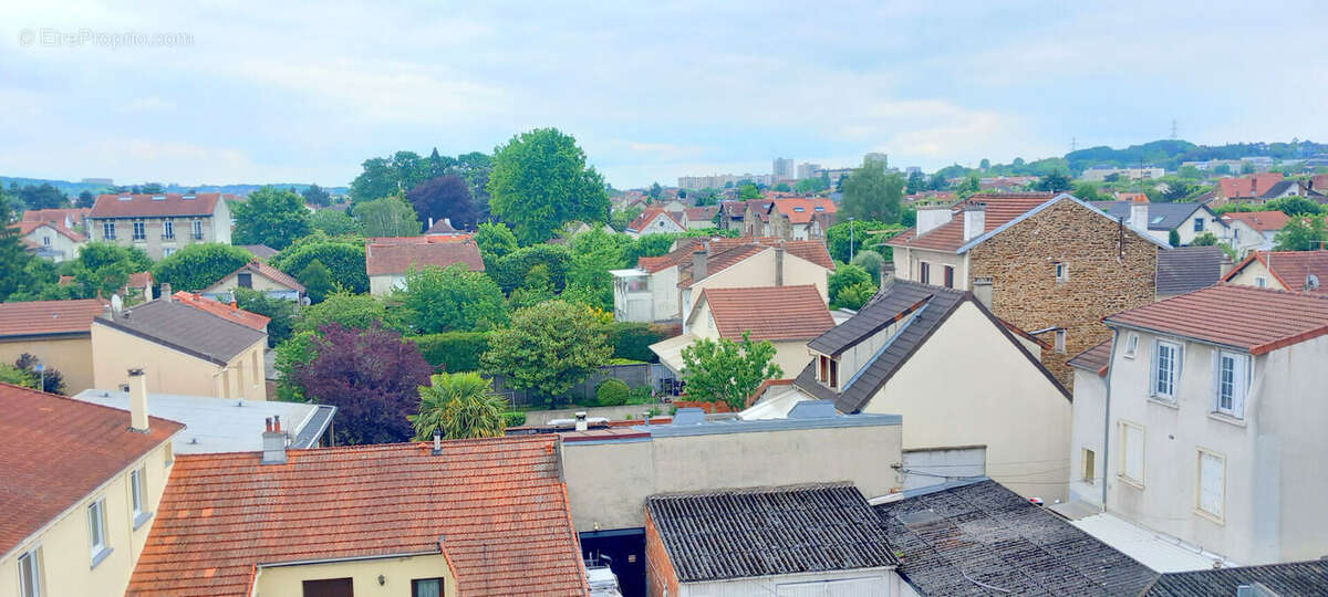 Appartement à BONDY