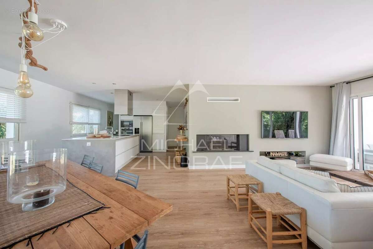 Maison à GUJAN-MESTRAS