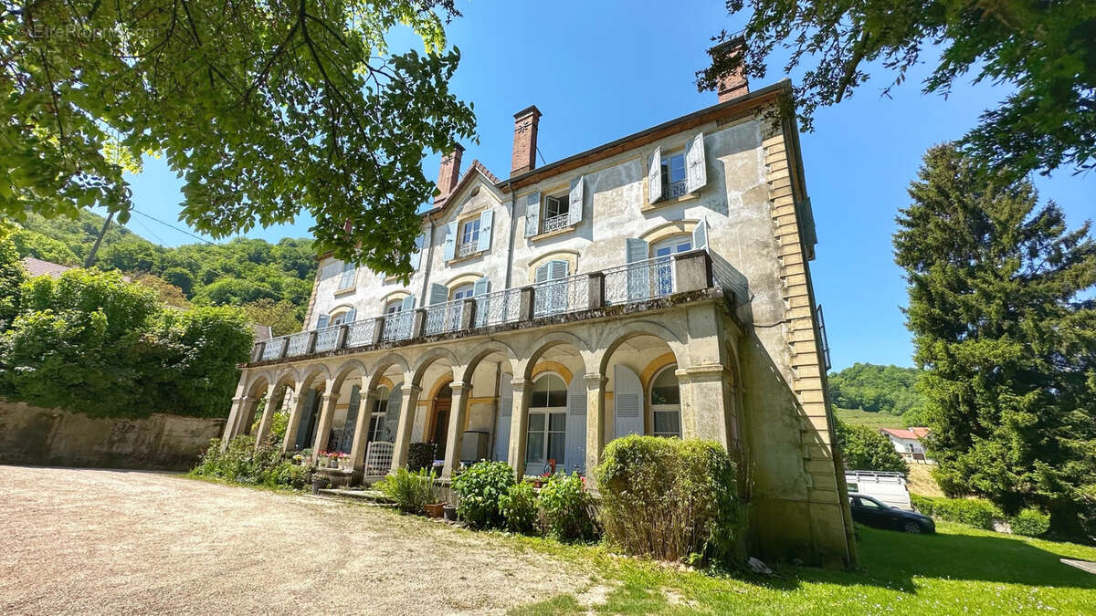 Appartement à CHARAVINES