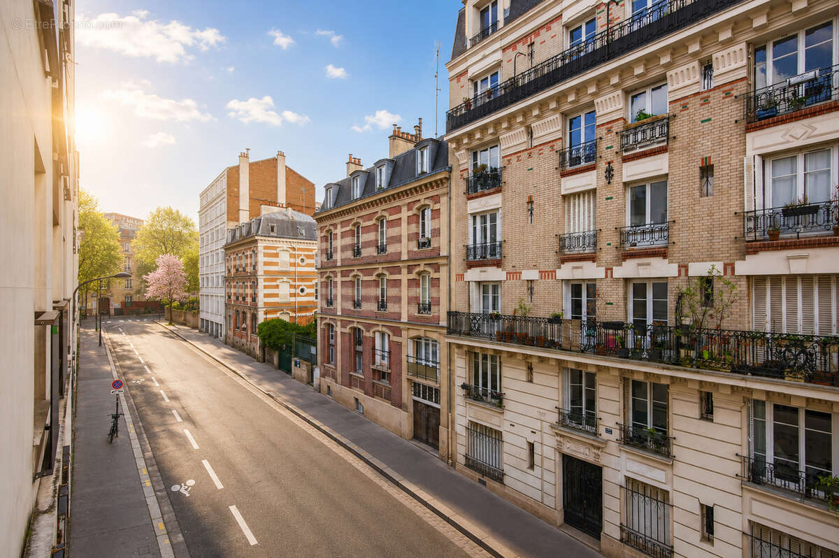 Appartement à PARIS-20E