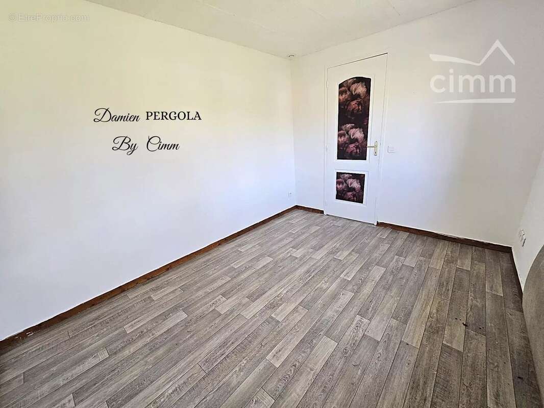 Appartement à LE BUGUE