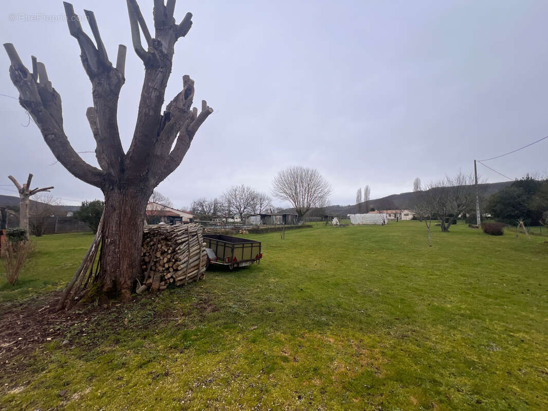 Maison à SAINT-CYPRIEN