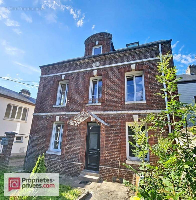 Maison à LILLEBONNE