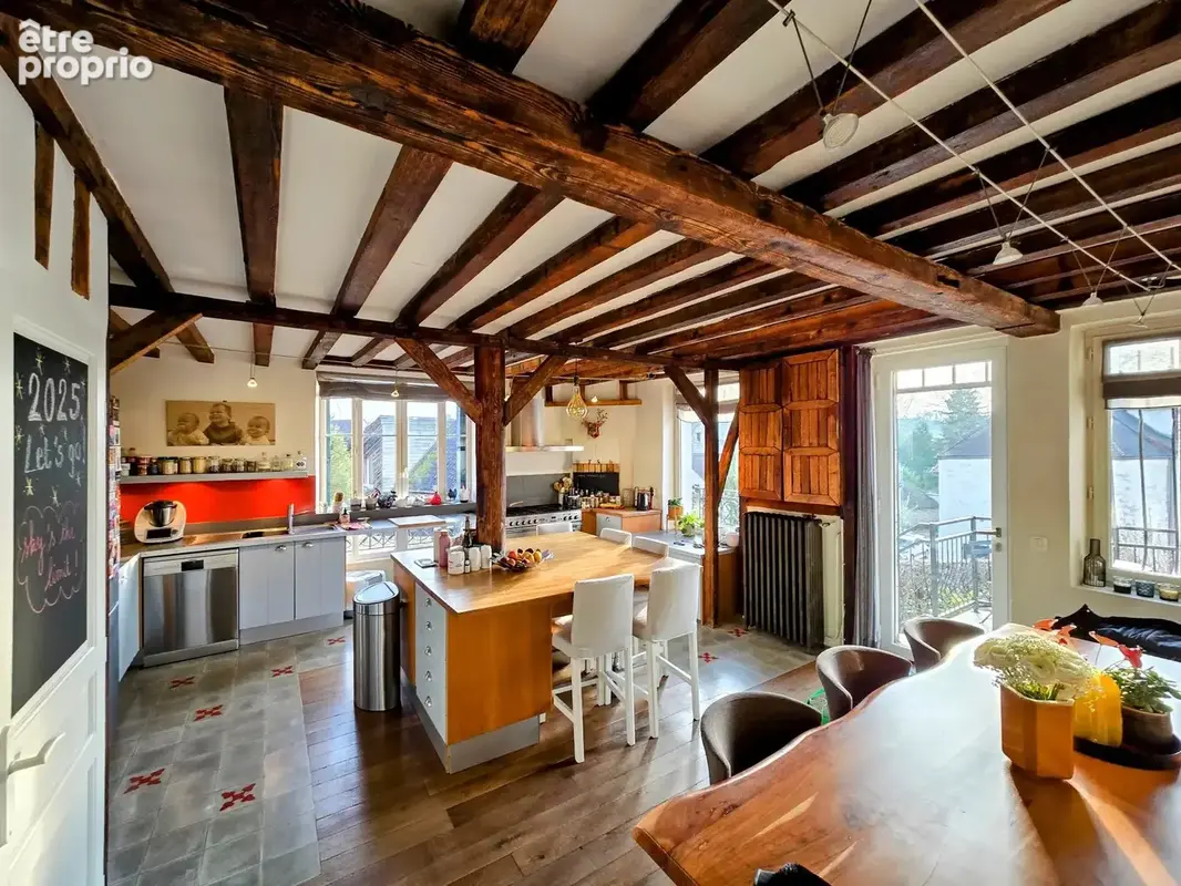 Maison de charme rénovée - 7 pièces avec terrasse Sud au cœur de Chavenay - photo 3