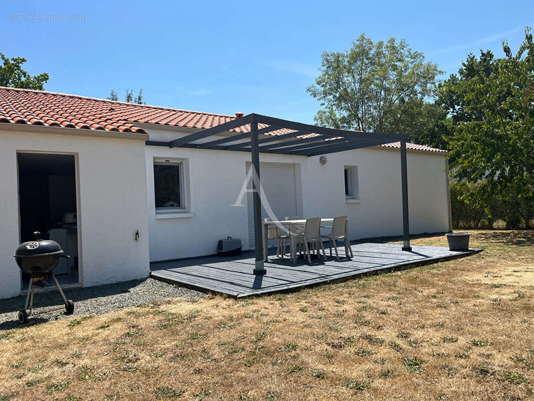 Maison Sainte Cecile 5 pièce(s) 100 m2 - photo 3