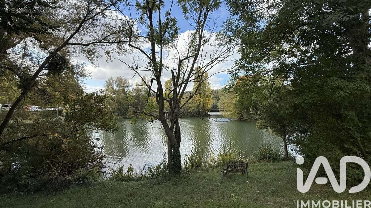 Photo 2 - Maison à SAINTRY-SUR-SEINE