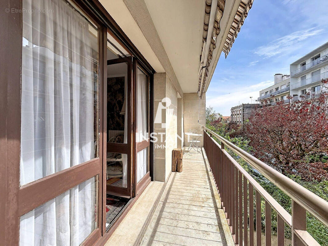 Appartement à SAINT-MAUR-DES-FOSSES