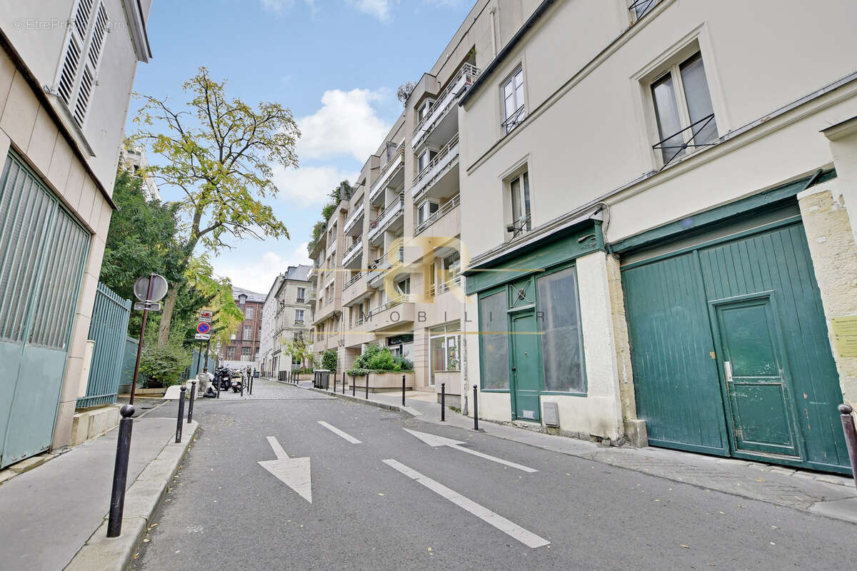 Appartement à PARIS-11E