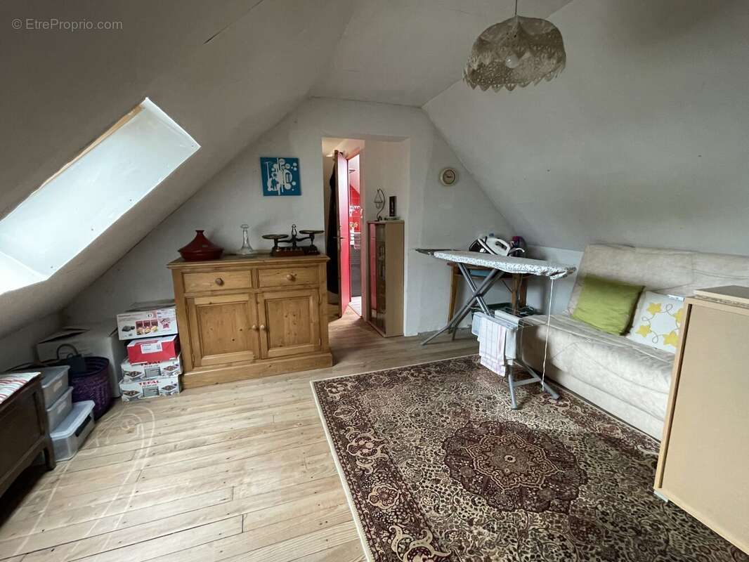 Maison 115 m² à Etreux  - photo 8