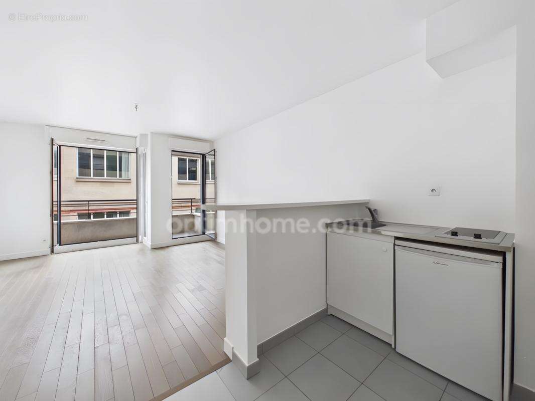 Appartement à vendre 2 pièces SURESNES (92) - photo 9