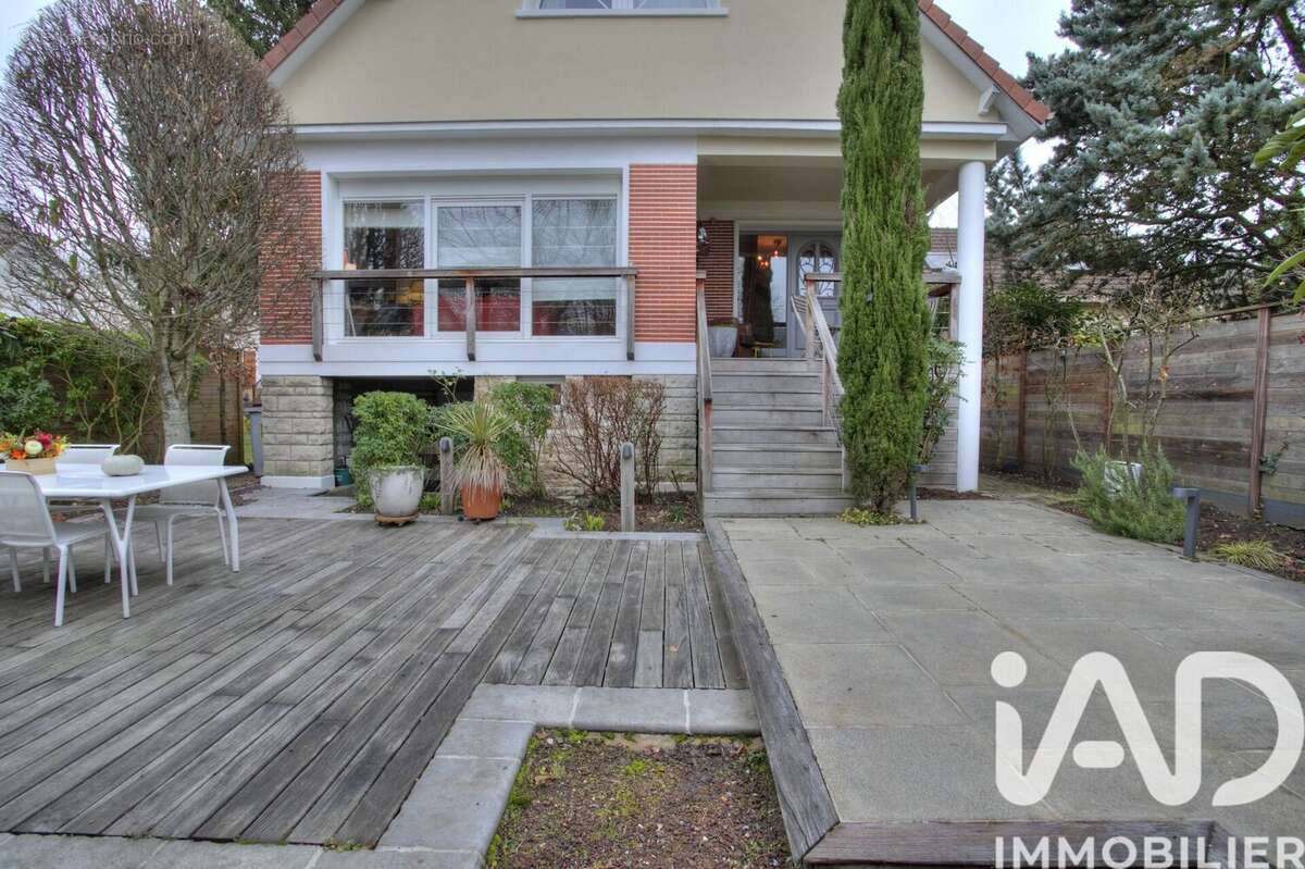 Photo 2 - Maison à ORSAY