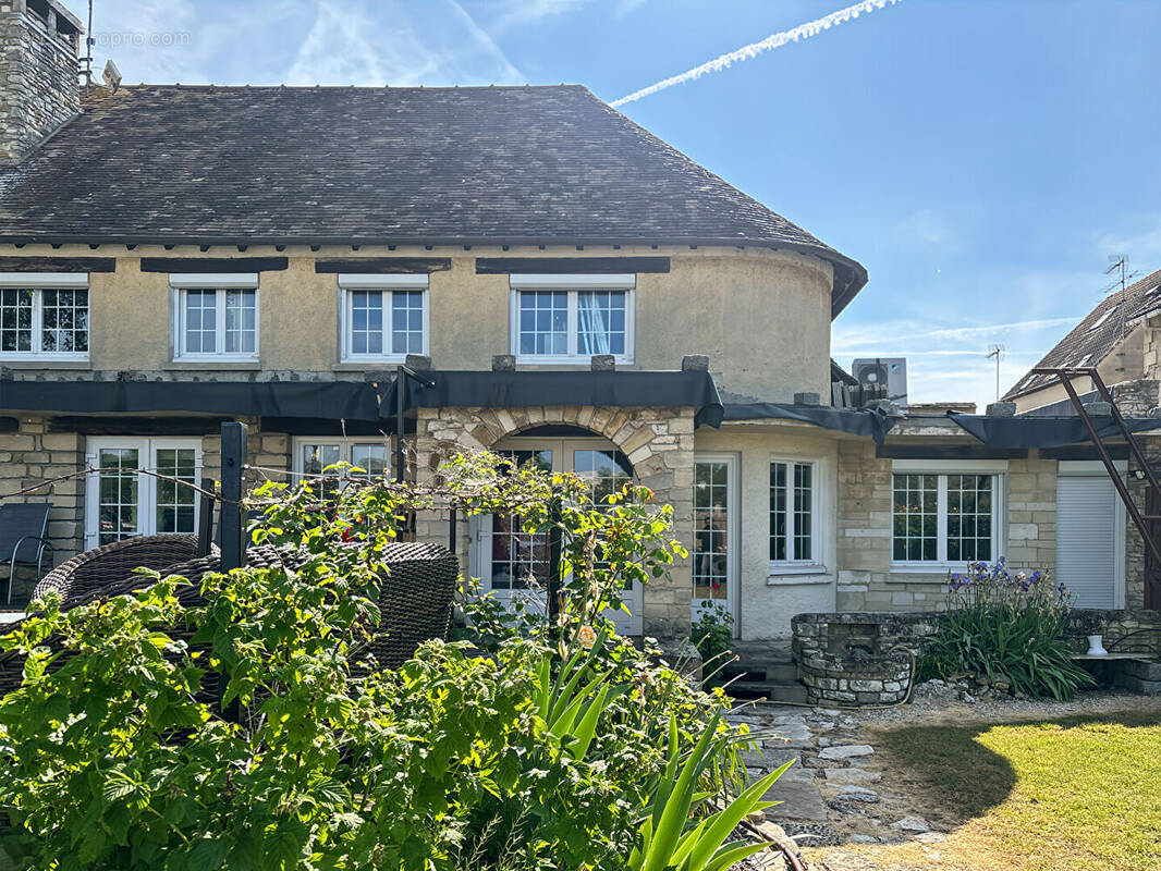 Maison à MANTES-LA-JOLIE