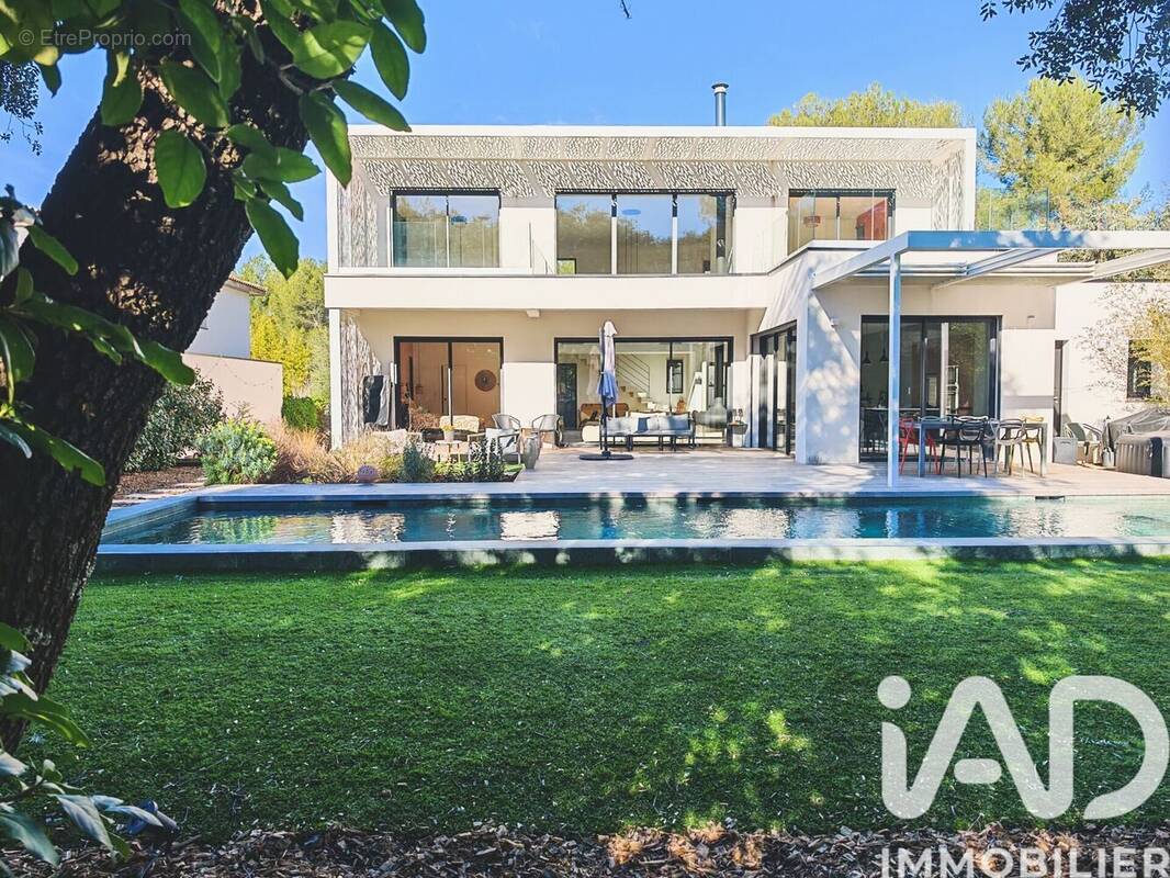 Photo 1 - Maison à CASTELNAU-LE-LEZ