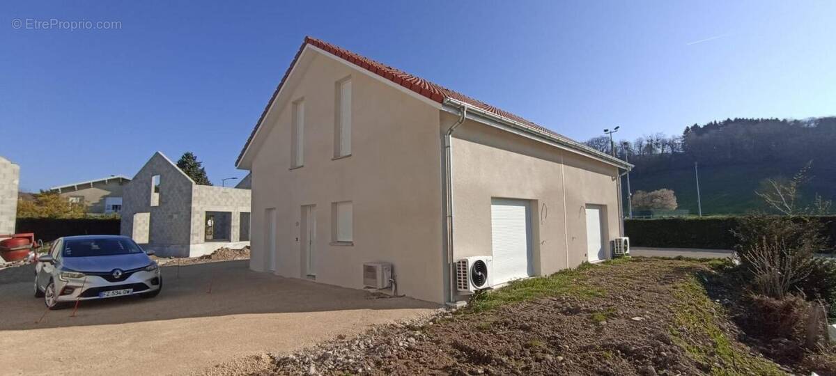 Photo 1 - Maison à CHAMPIER