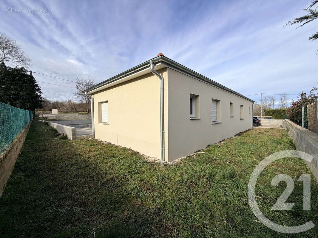 Maison à PEAUGRES