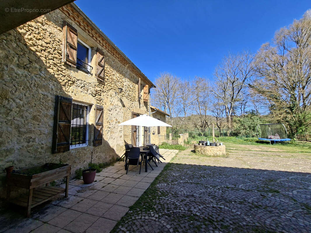 Maison à MIRANDE