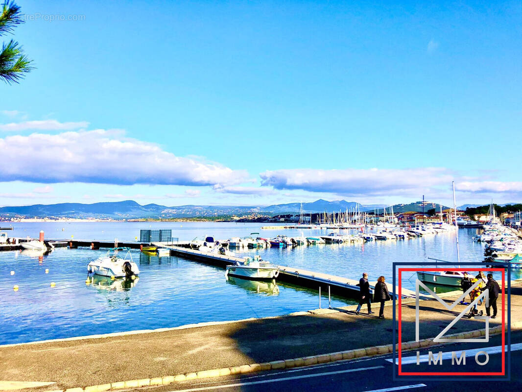 Appartement à SIX-FOURS-LES-PLAGES