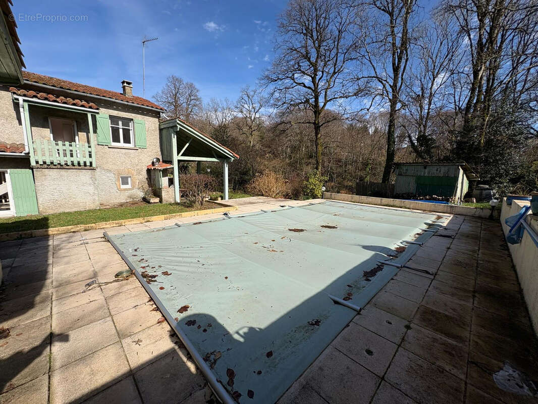 Maison à LASFAILLADES