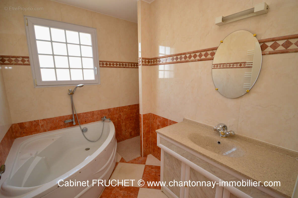 Maison à CHANTONNAY