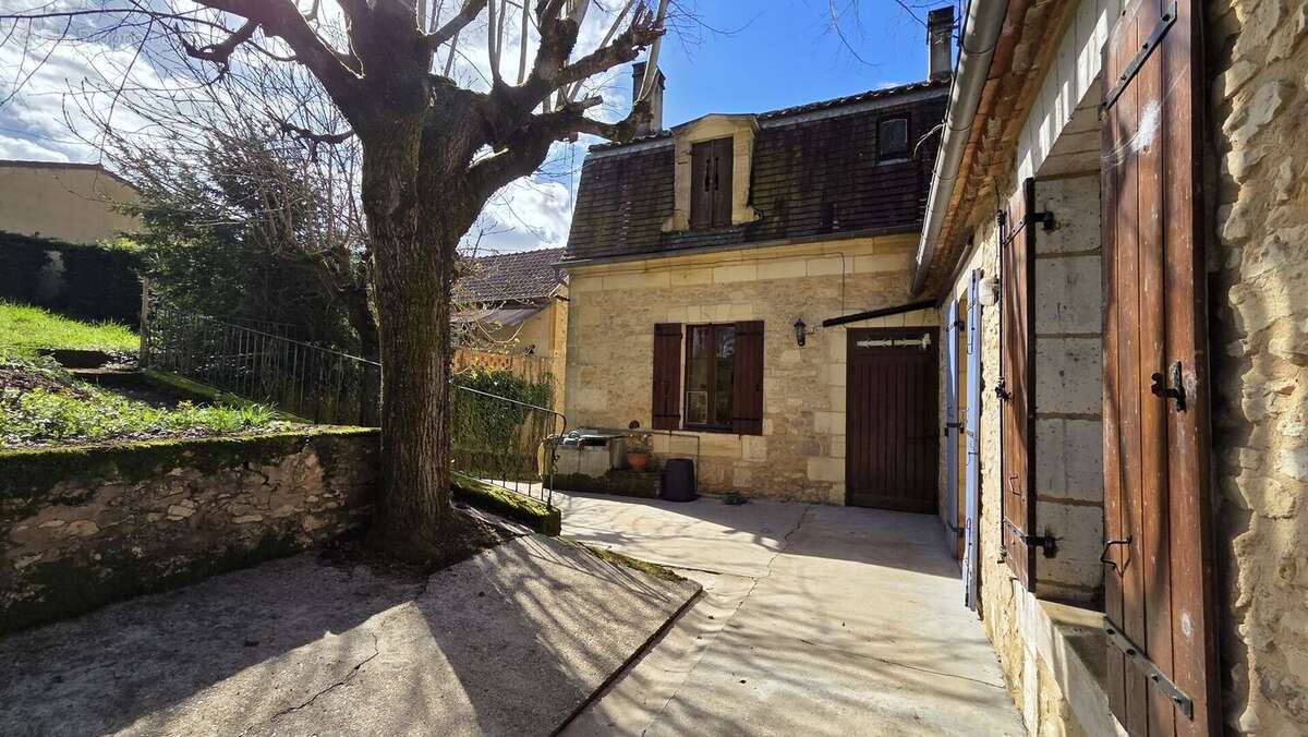 20260312143848 - Maison à SIORAC-EN-PERIGORD