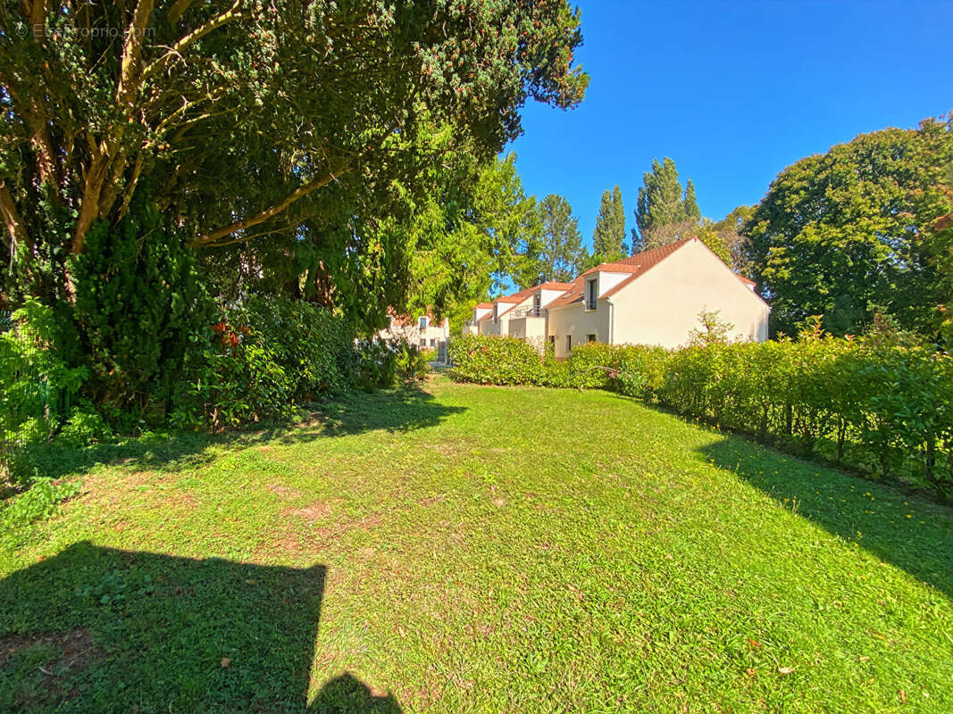 Maison à MANTES-LA-VILLE