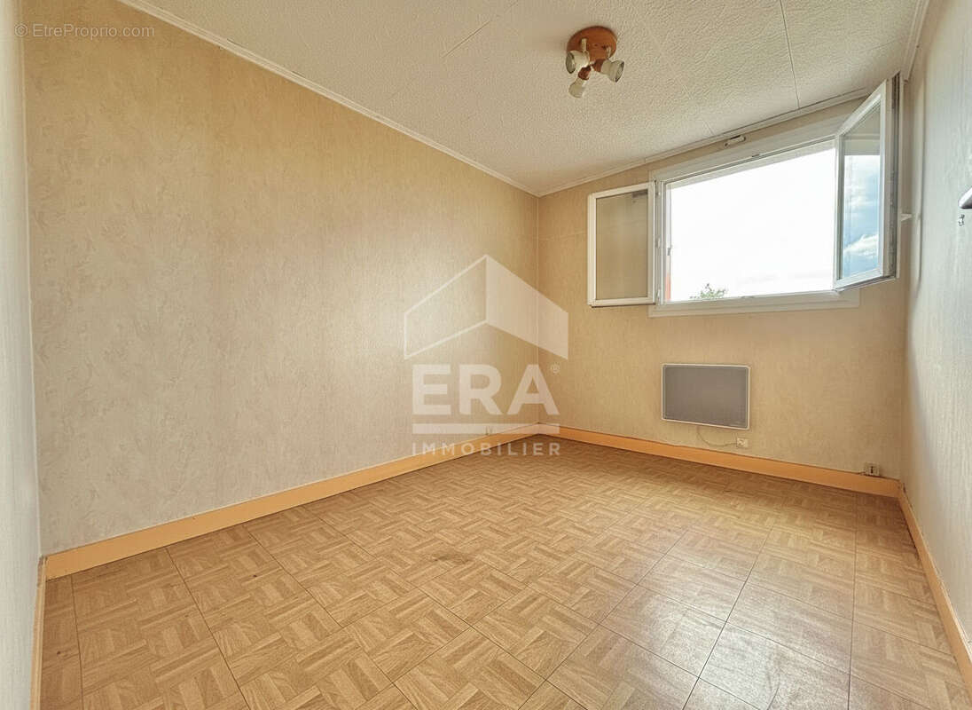 Appartement à PONTAULT-COMBAULT