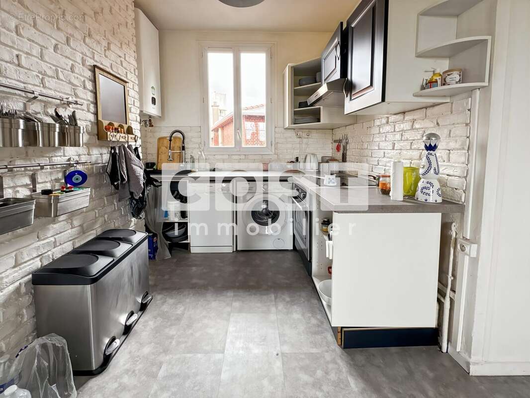 Appartement à CLICHY