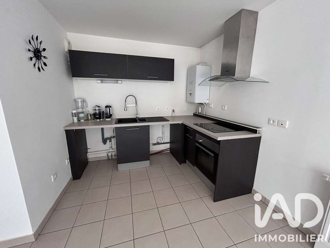 Appartement 42 m² à Tours  - photo 3