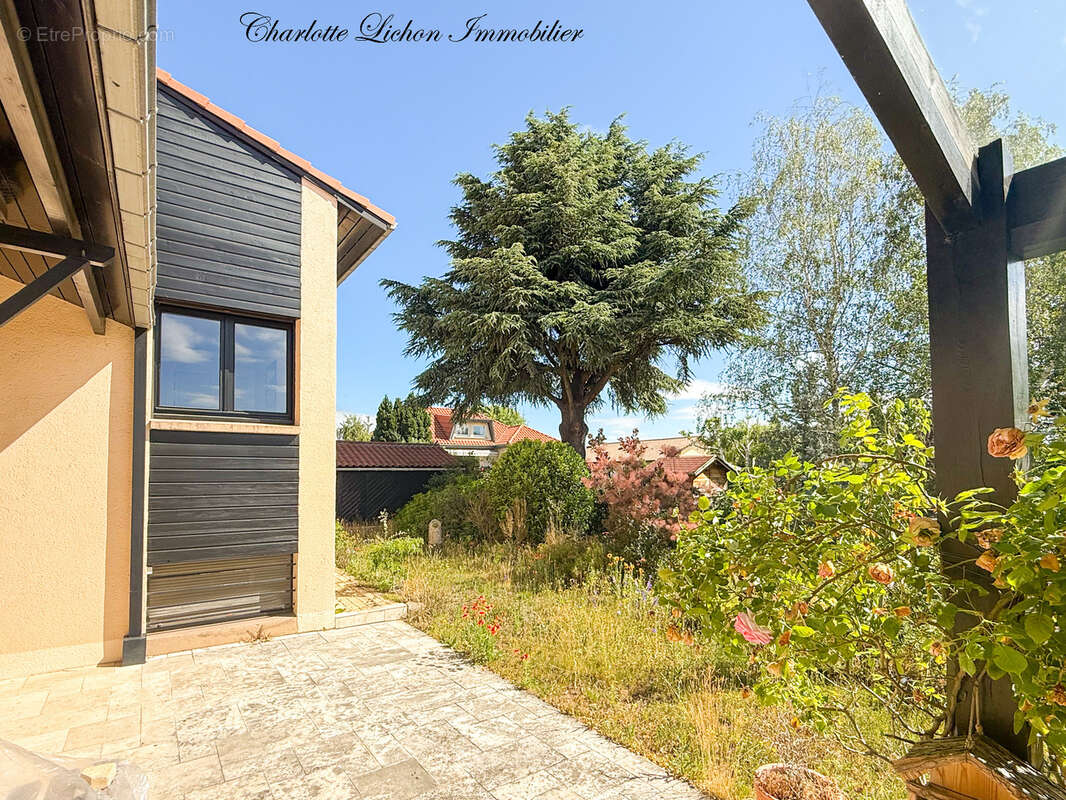 Maison à PONT-DU-CHATEAU