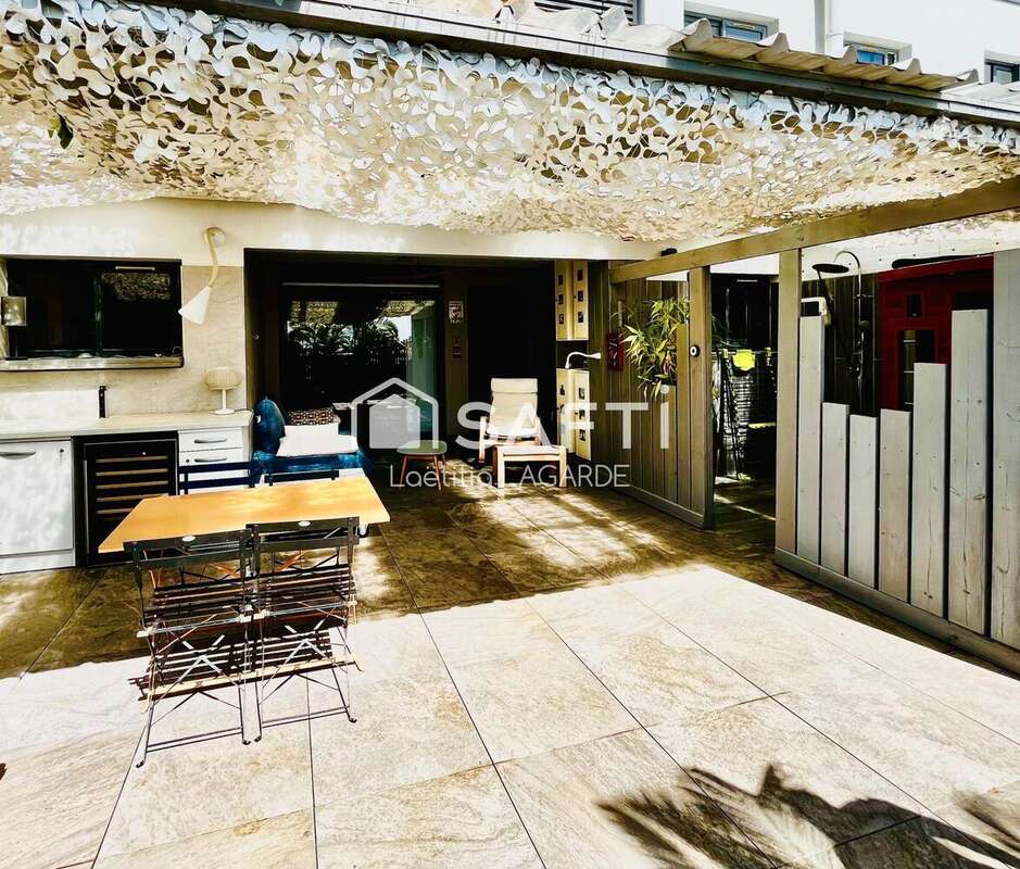 Photo 8 - Appartement à SAINT-DENIS