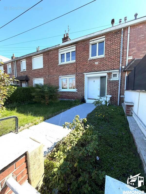 Maison à FACHES-THUMESNIL