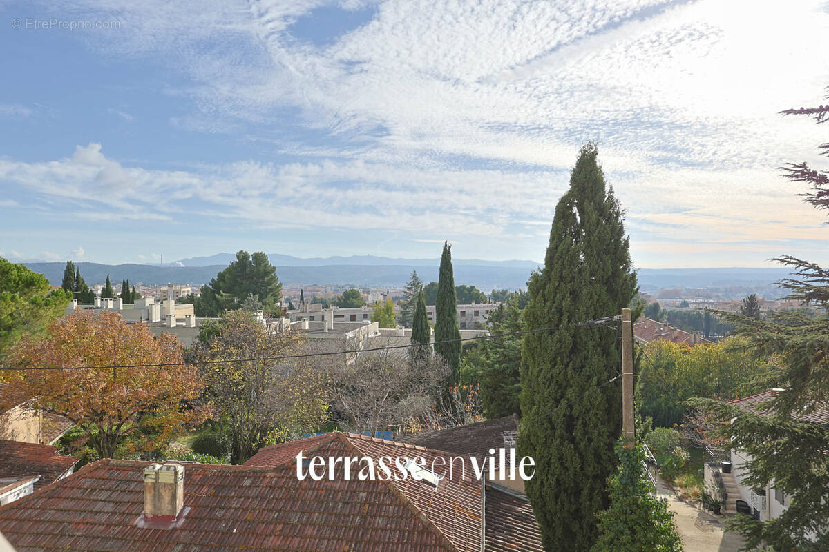 Appartement à AIX-EN-PROVENCE