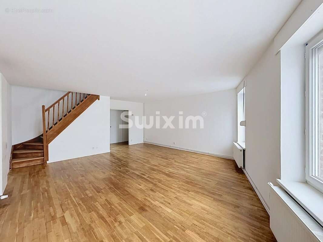 Duplex rénové avec terrasse, jardin et aucune charge de copropriété - photo 3