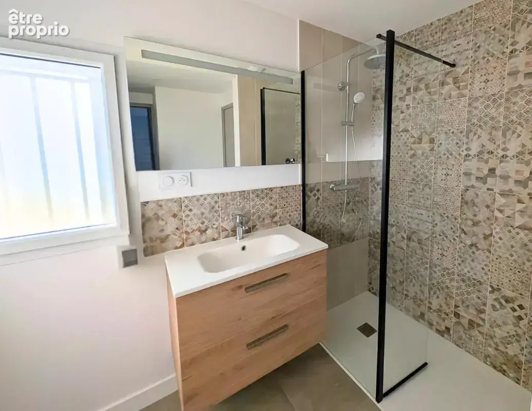 Maison de 6 pièces de 125 m² à Sainte-Luce-sur-Loire - photo 8