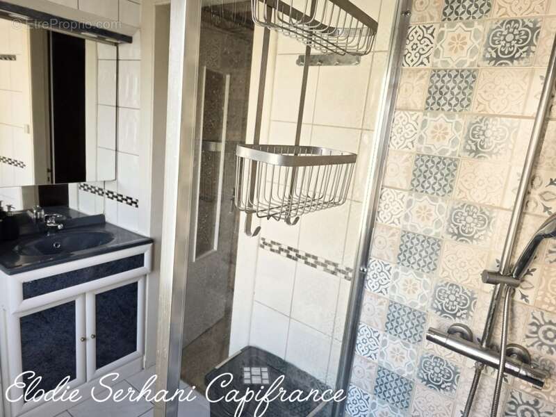 Appartement à COLOMBIER-FONTAINE