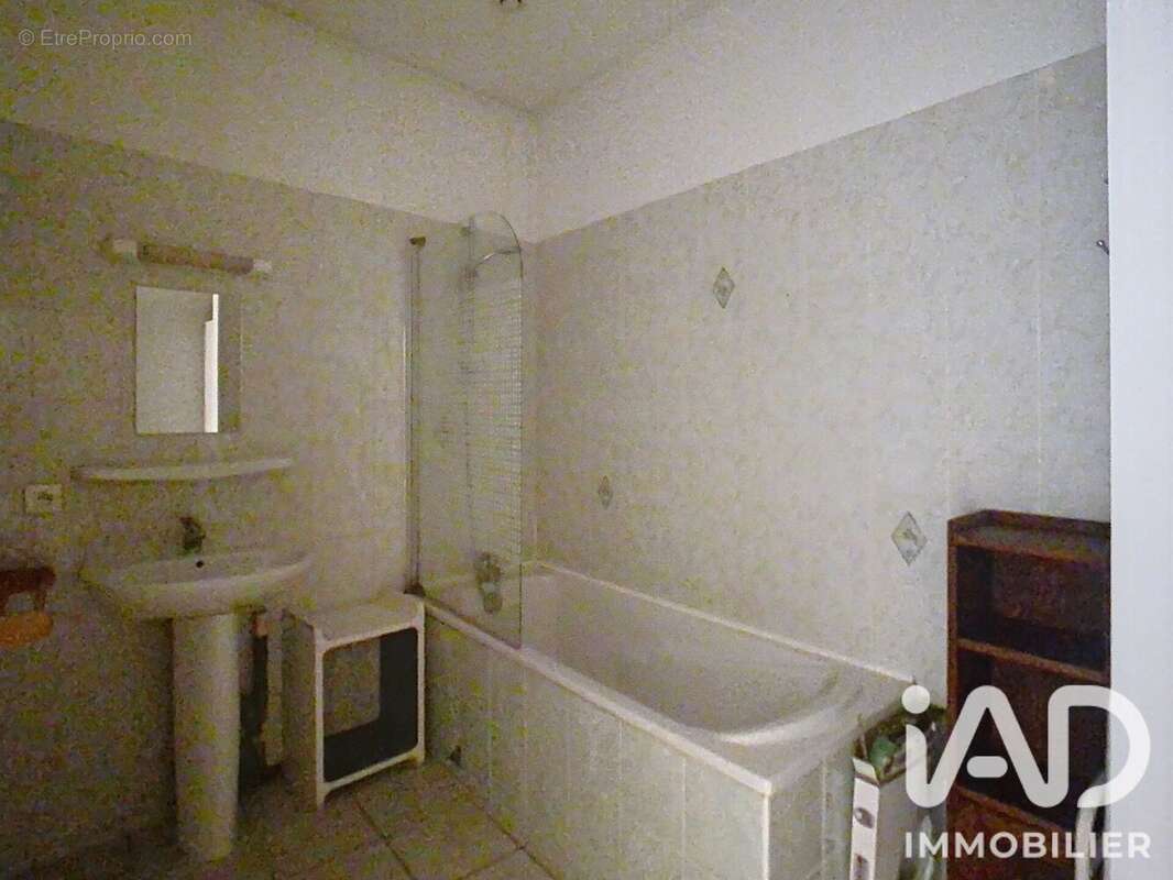 Appartement 77 m² à Chateauvillain  - photo 8