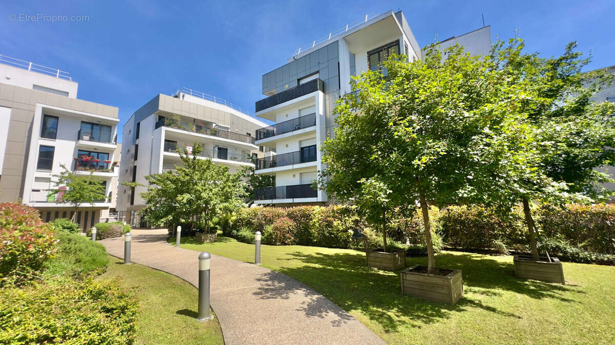 Appartement à ATHIS-MONS