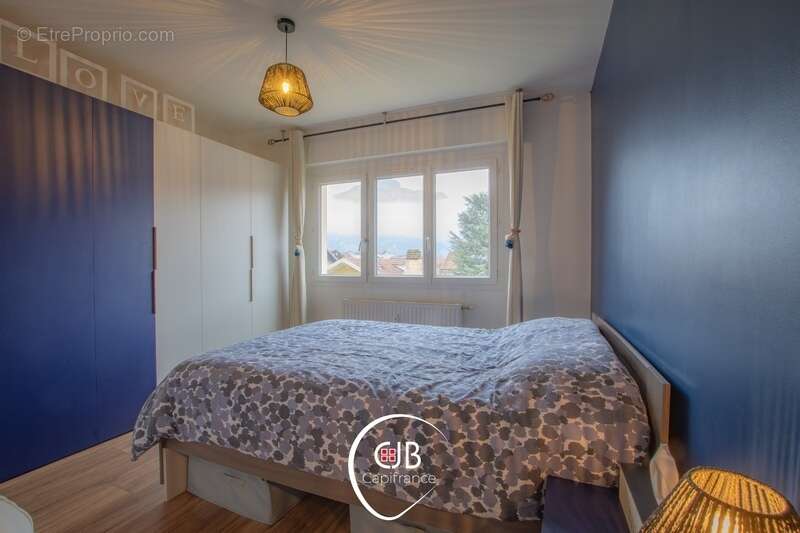 Appartement à BARBERAZ