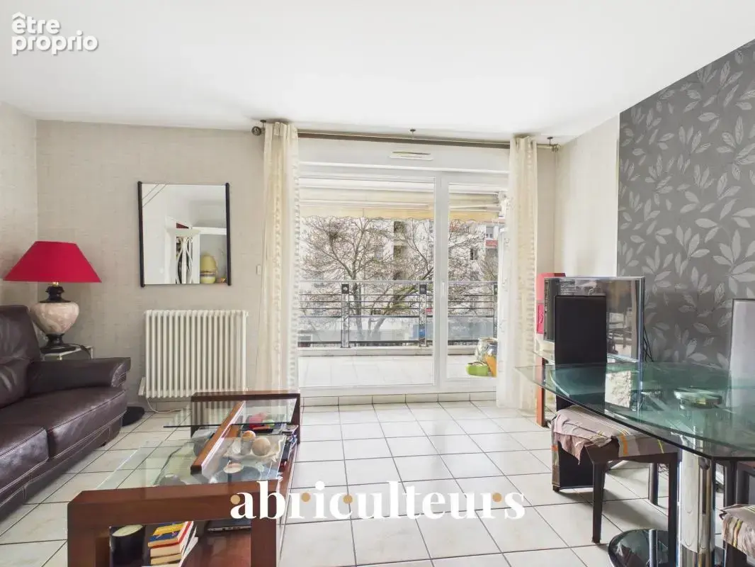 Appartement de 2 pièces avec un grand balcon en vente à Bron/Avenue Franklin Roosevelt (69500) - photo 4