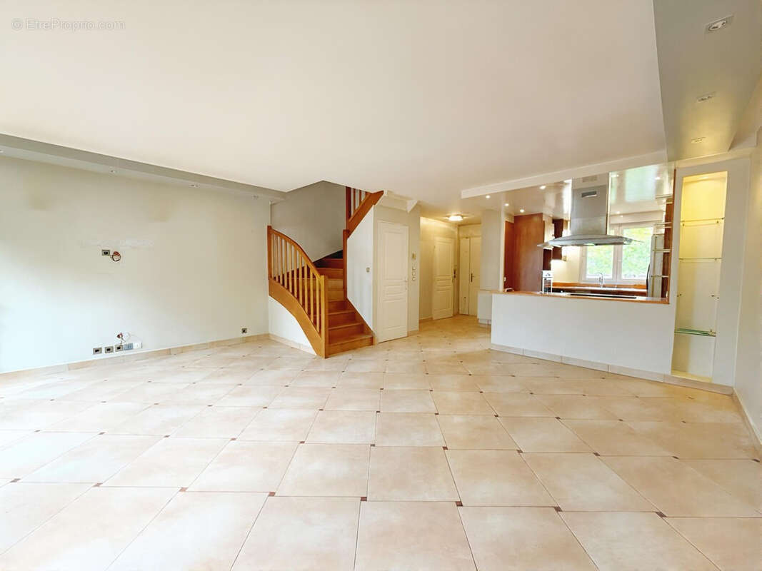 Maison à SAINT-MAURICE