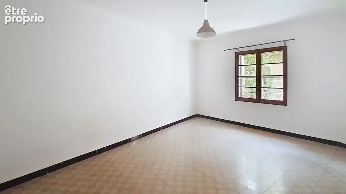 Maison Domazan 150 m2 avec cour intérieur et Garage - photo 4